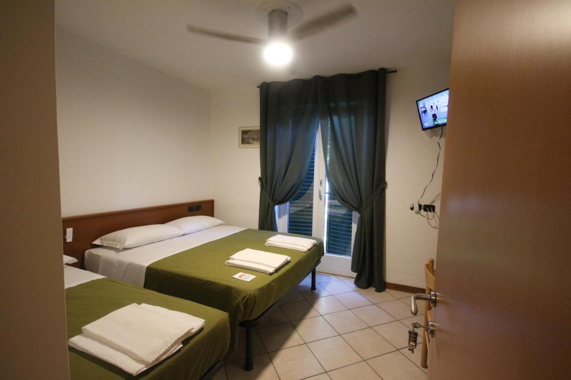 B&B Casa Wanda Since 1999 Riva del Garda Extérieur photo